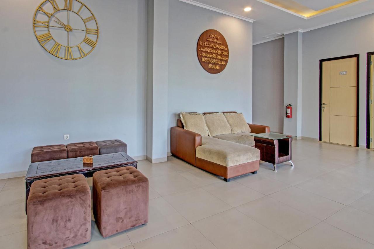 Capital O 91377 Mk Prime Syariah Hotel Semarang Kültér fotó