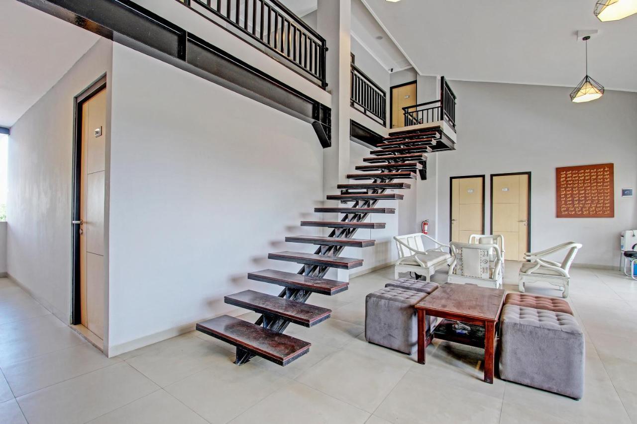 Capital O 91377 Mk Prime Syariah Hotel Semarang Kültér fotó