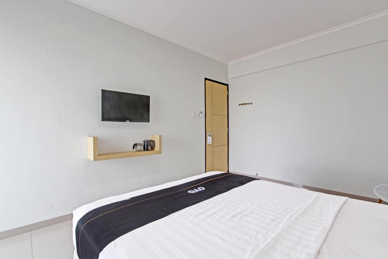 Capital O 91377 Mk Prime Syariah Hotel Semarang Kültér fotó