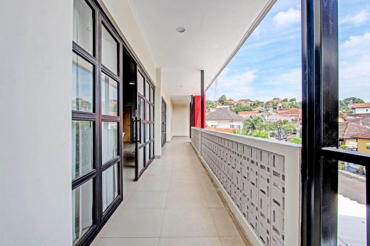Capital O 91377 Mk Prime Syariah Hotel Semarang Kültér fotó